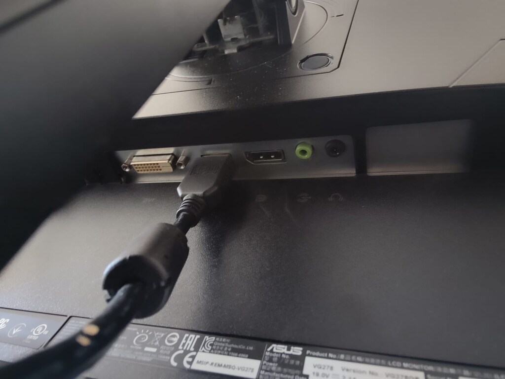 ASUS 27 İNÇ 165 HZ OYUNCU MONİTÖRÜ - 9
