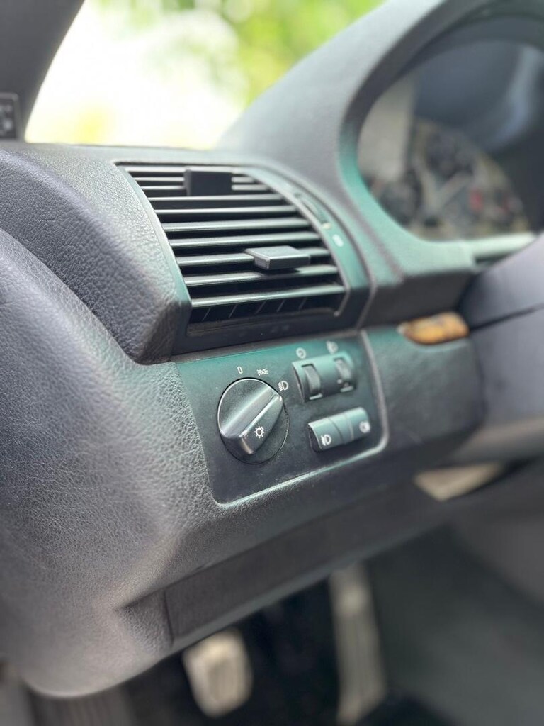 BMW X5 2001 3.0i - 8