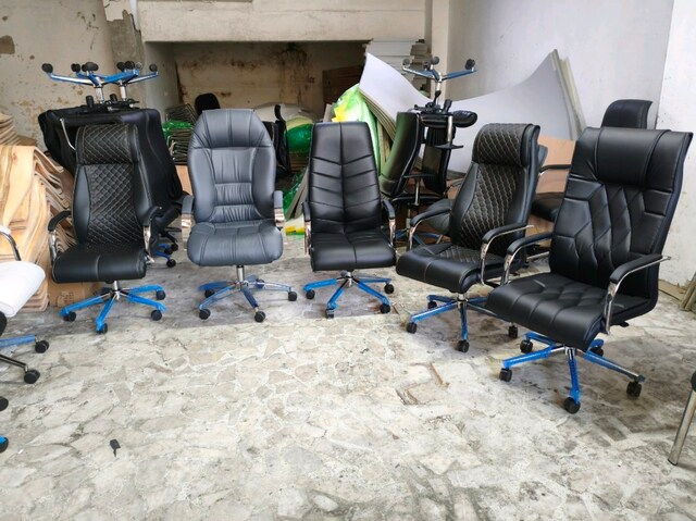 MÜDÜR KOLTUĞU