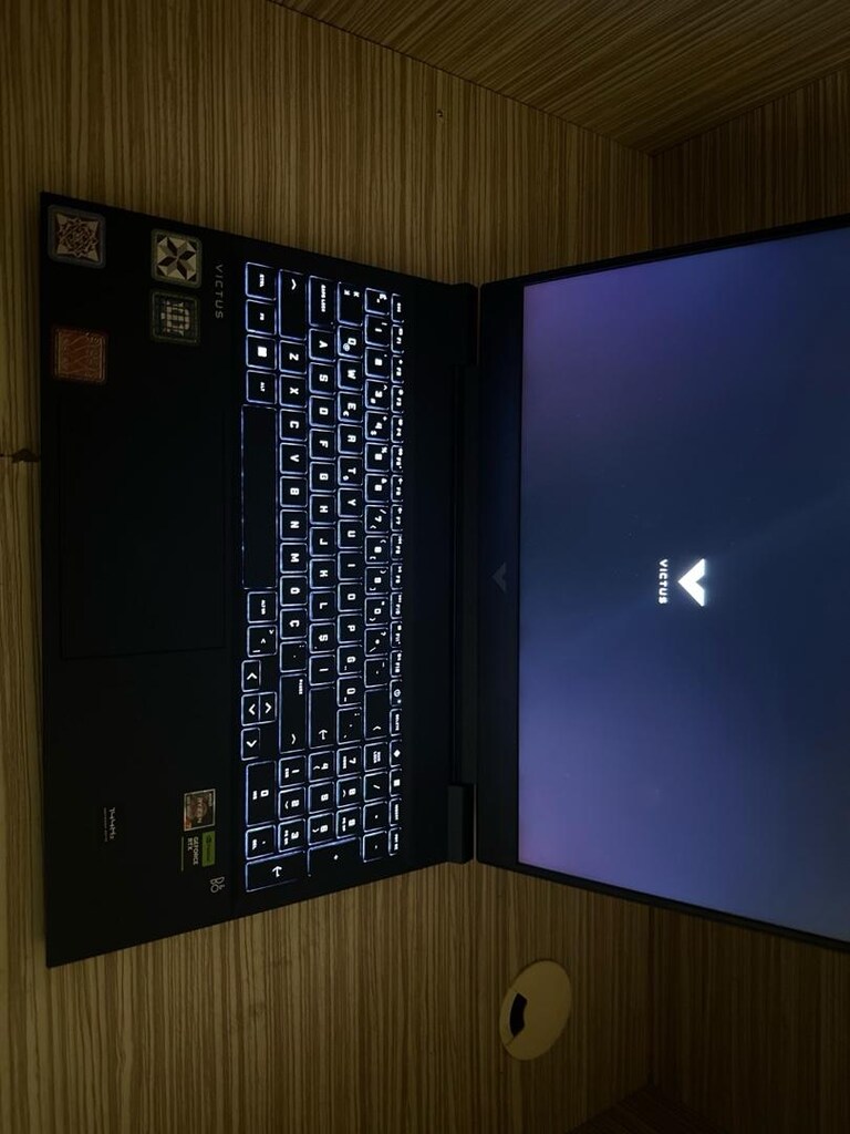 HP Victus 16 / Ryzen 7 6800H / RTX 3050 Ti / 512 GB SSD - Tertemiz