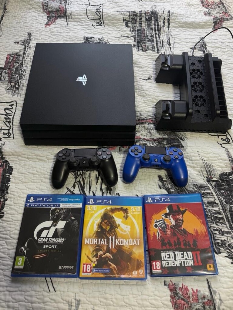 PS4 PRO CUH7116b - 2