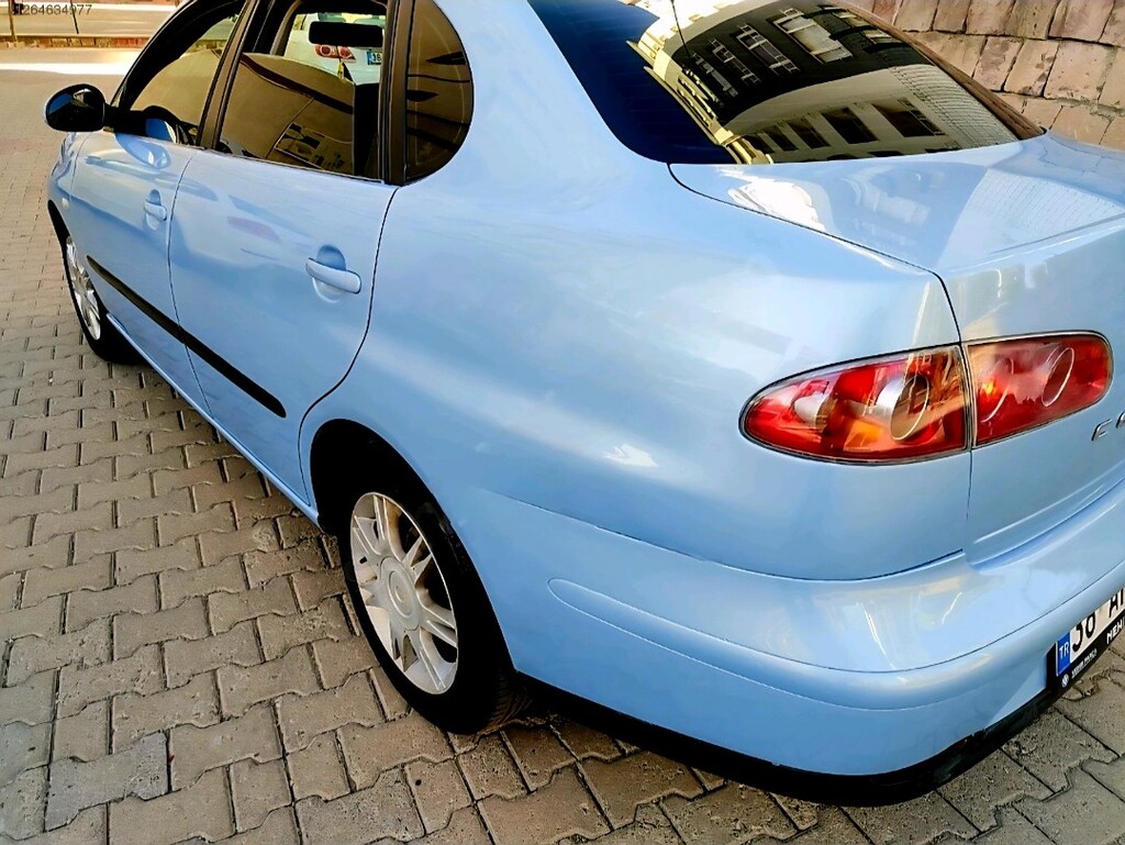 Sahibinden değişensiz masrafsız Seat Cordoba 1.4 TDİ Signo dolu paket - 3