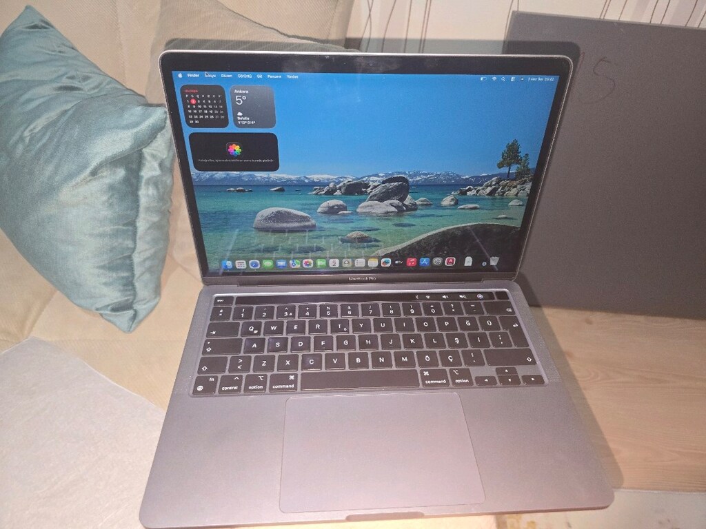 MacBook Pro MNEH3TU/A M2 - 3