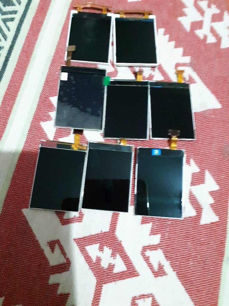 ekran.6300..6303..b310.nokla..sam..5800ung.n95.8cb
