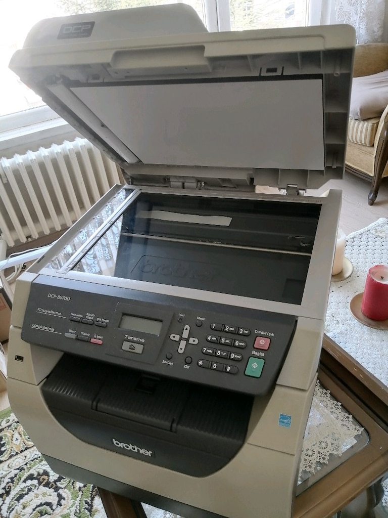 BROTHER DCP 8070D - 2