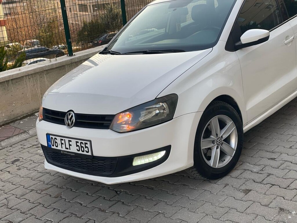 SAHİBİNDEN TEMİZ 156KM POLO 1.6TDI - 2