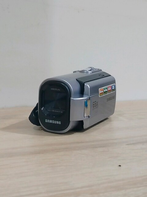 KAMERA