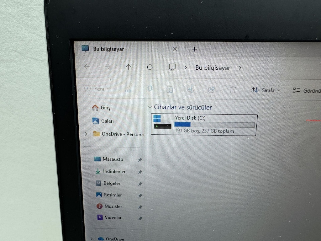 HP ELİTBOOK İ7 7. NESİL 8 GB RAM 256 NVME - 5