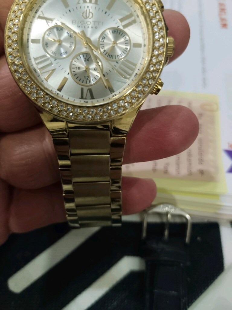 Bigotti Milano Bayan saat - 5