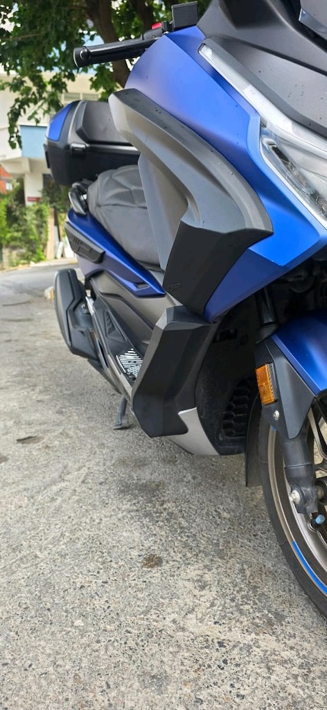 HONDA FORZA 250 - 3