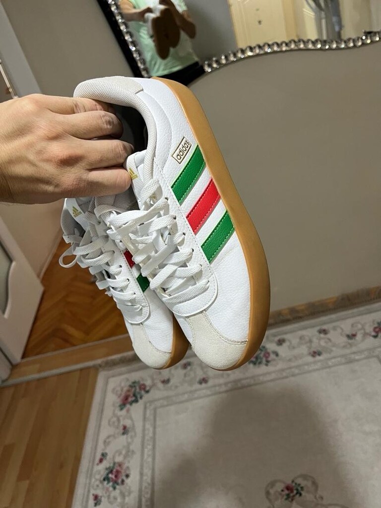orjinal Adidas 41 numara tertemiz - 5