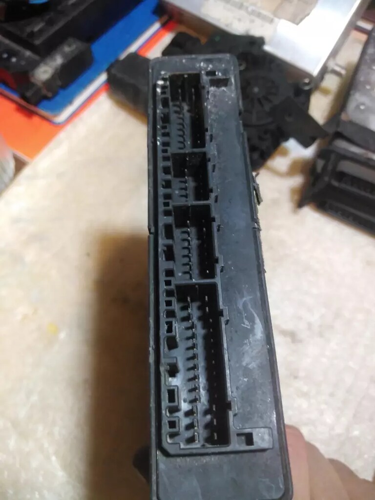 MİTSUBİSHİ LANCER MOTOR BEYİN - 3