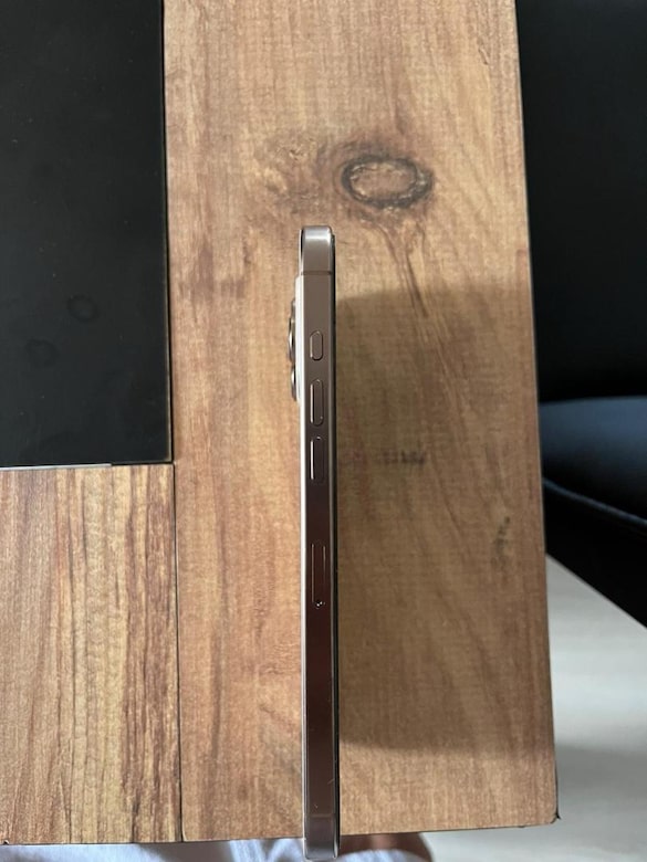iPhone 16 Pro Max 256GB - Vitrin Kondisyon (12 Ay Kullanım) - 2