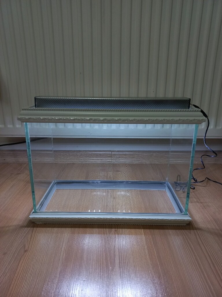 akvaryum 40x20x30 6mm - 14