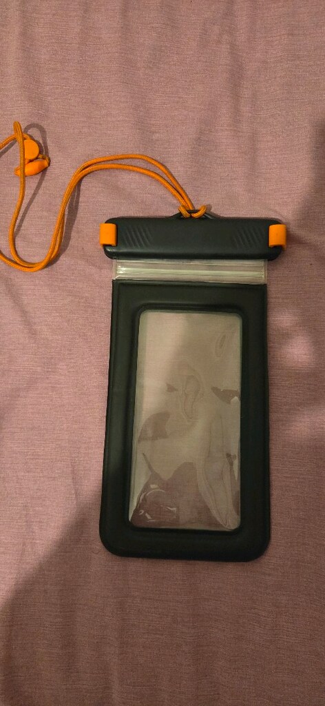 su geçirmez telefon kilifi