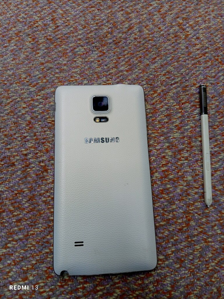 Samsung Galaxy Not 4 - 3