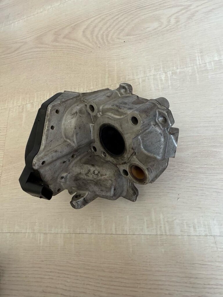 mersedes 2.0 egr valfi - 2