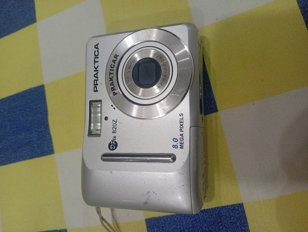 Dijital Fotoğraf Makinesi - 2