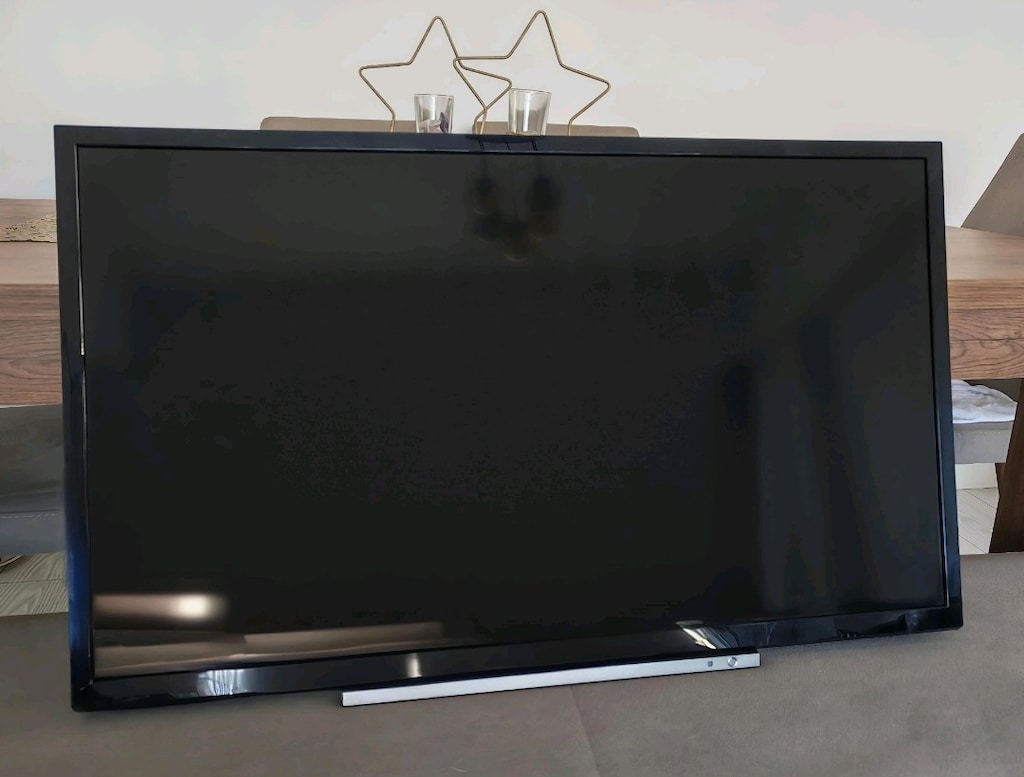 Toshiba LCD Tv - 4