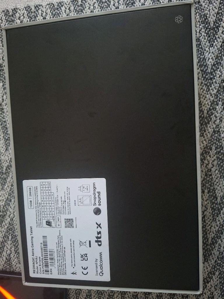 Tertemiz RedMagic Nova / Astra (12/256 GB) - Kutulu - Pil %97 - 4