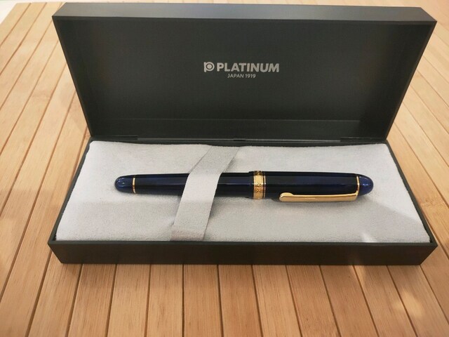 Platinum 3776 serisi 14 K (B) uç dolma kalem
