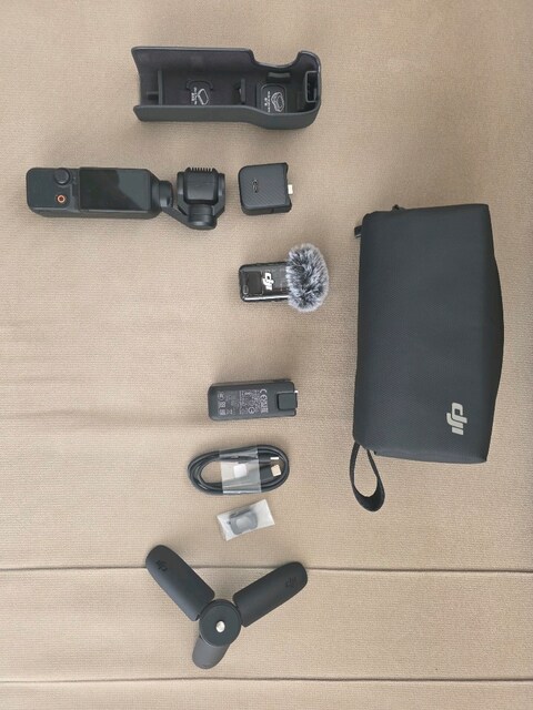 DJI Osmo Pocket 3 Creator Combo