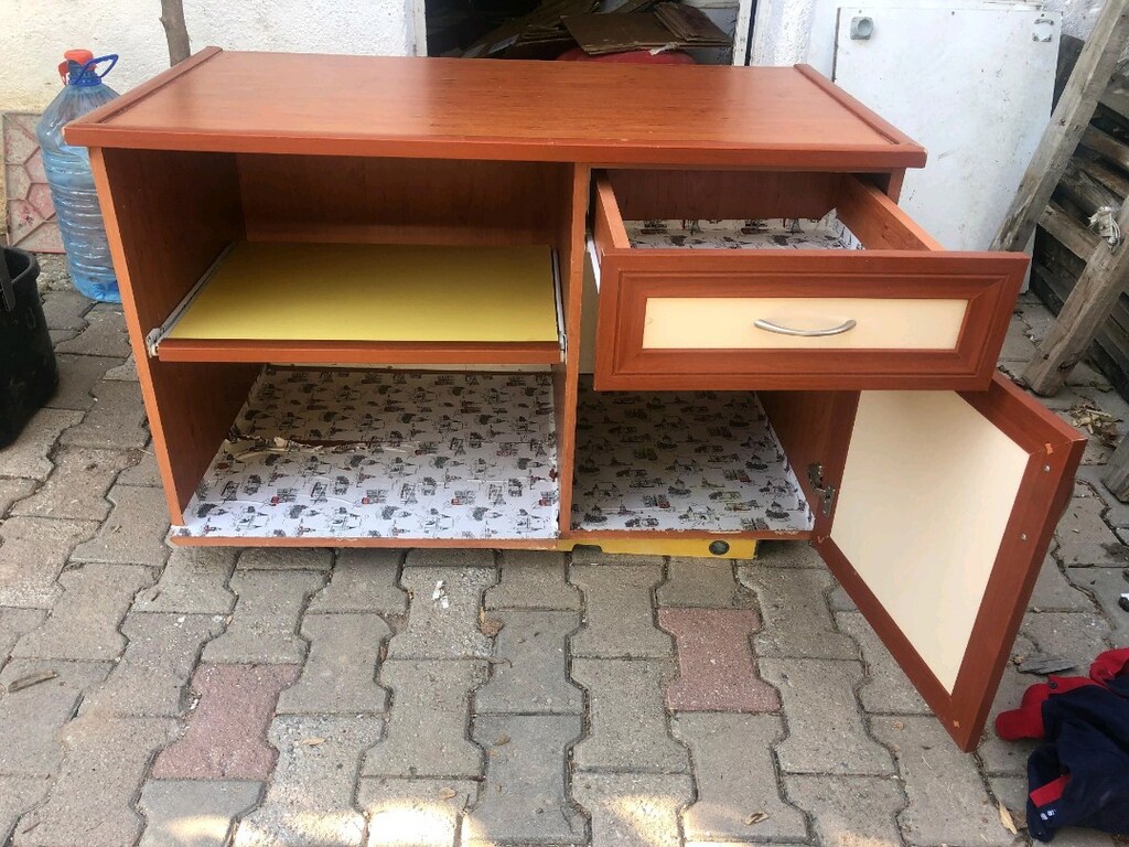 BİLGİSAYAR MASASI - 2