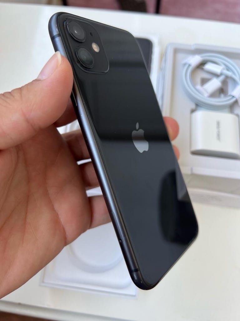 iPhone 11 64 GB % 83 Türkiye Cihazı Hatasız - 4