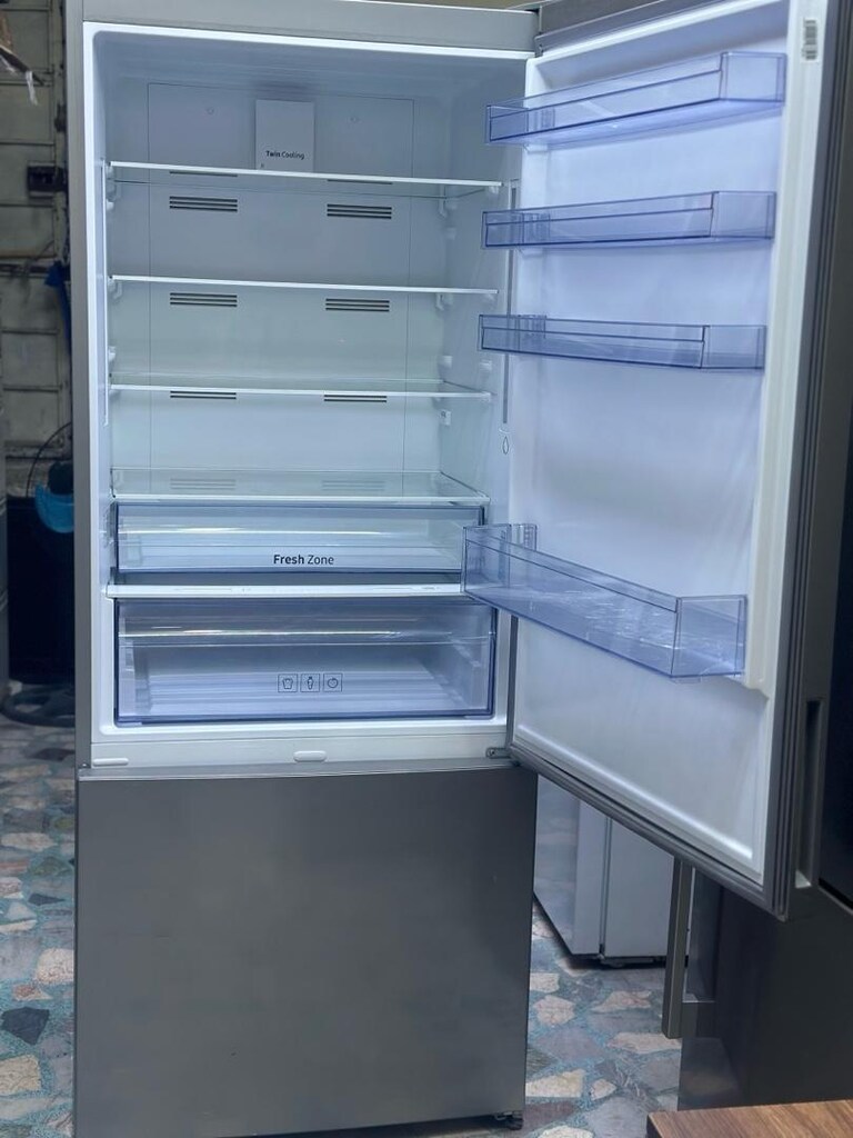 SAMSUNG BUZ DOLABI - 4