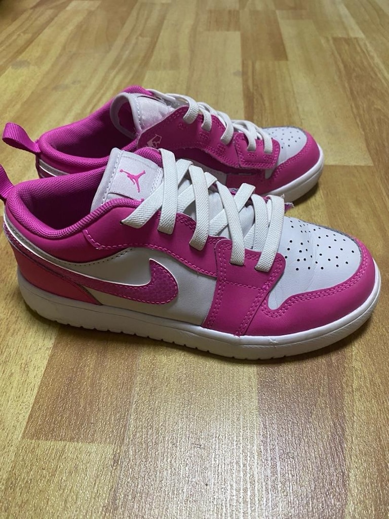 nike air jordan - 4