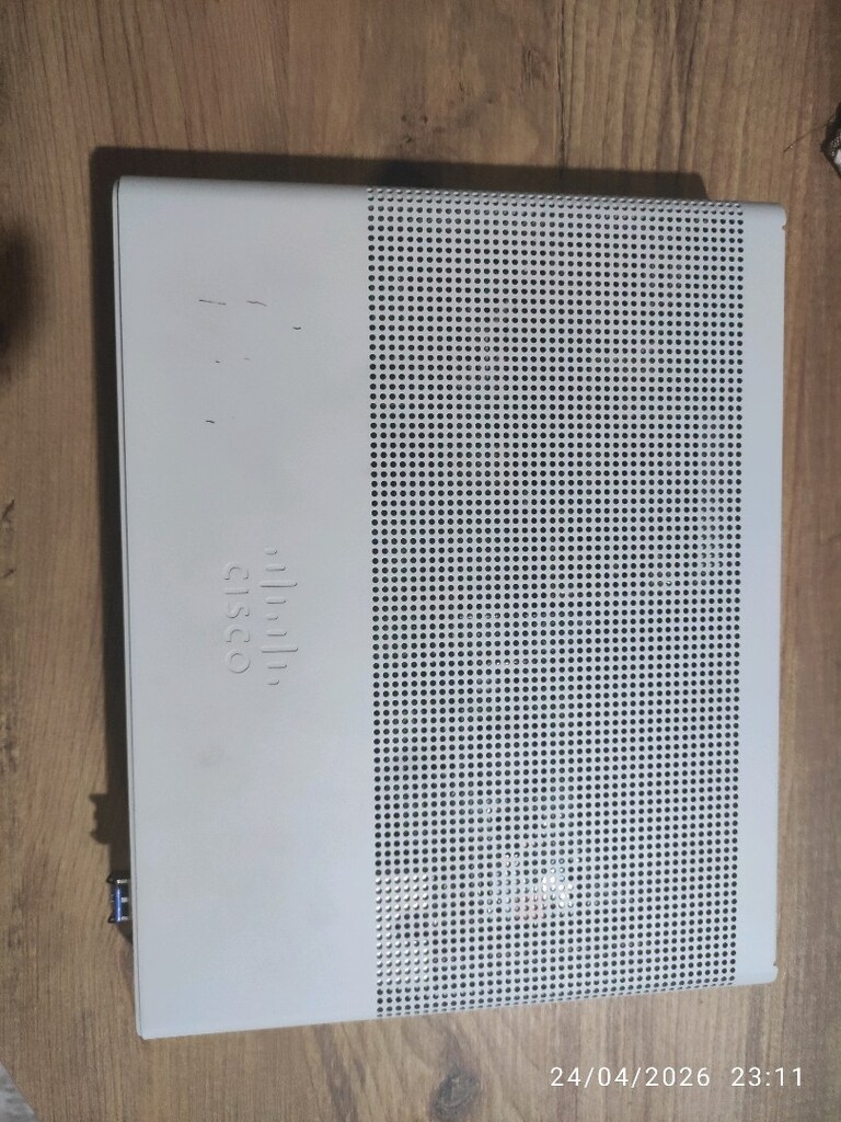 Cisco Catalyst WS-C2960C-8TC-L - 2