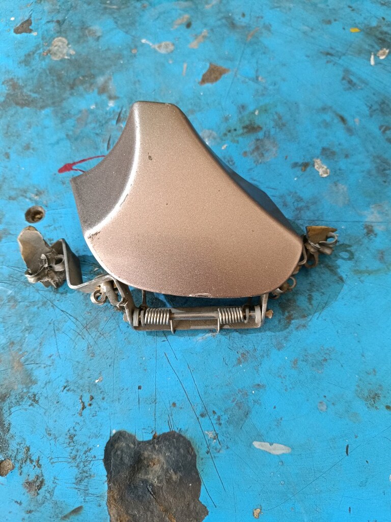 Chrysler ön tampon far fıskiye kapağı orijinal sökme 1999. 2004 arasi - 2