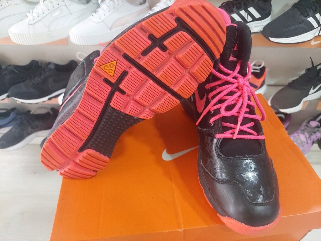 Orjinal Nike 39 numara bayan Bot spor ayakkabısı İKİNCİ EL - 3