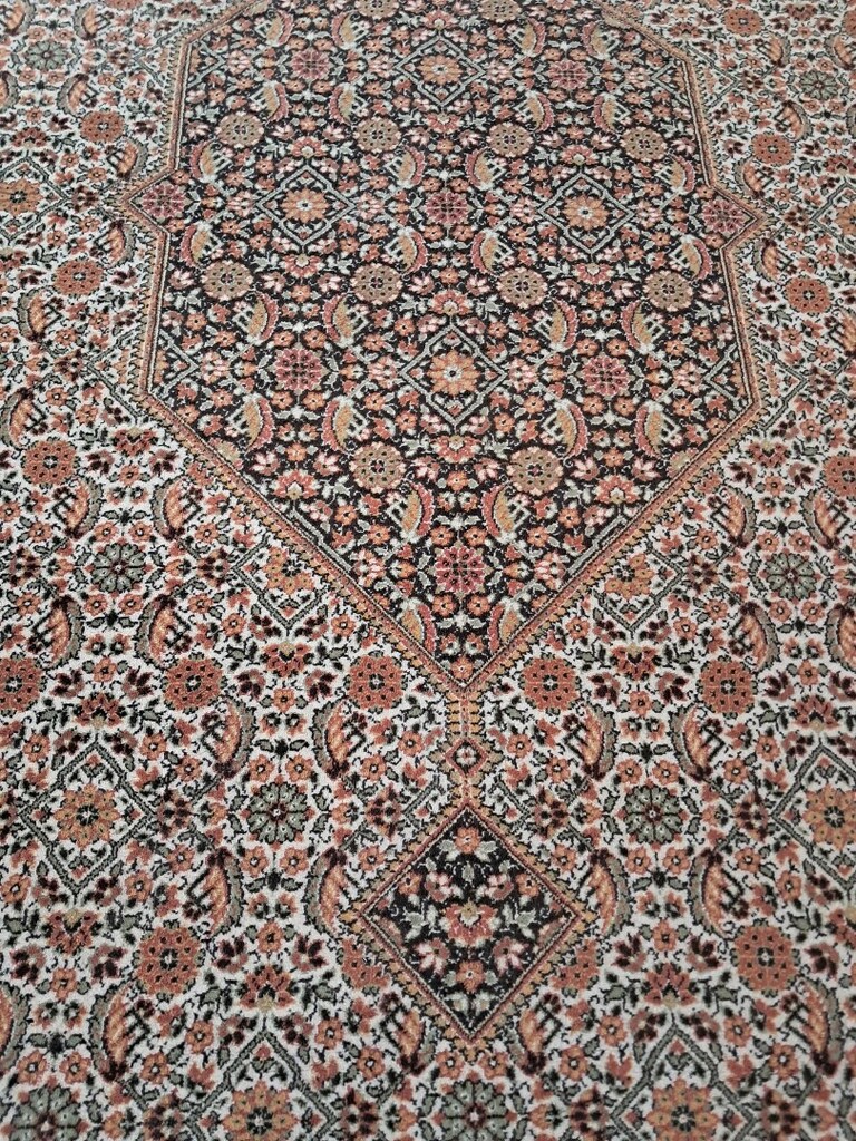 Gümüşsuyu Halı - 3