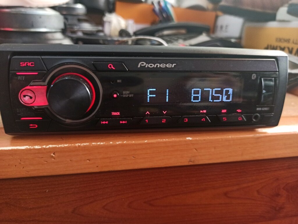 Sıfır ayarında Pioneer oto teyp USB AUX RADYO BULUTUT tek anfi çıkışli - 11