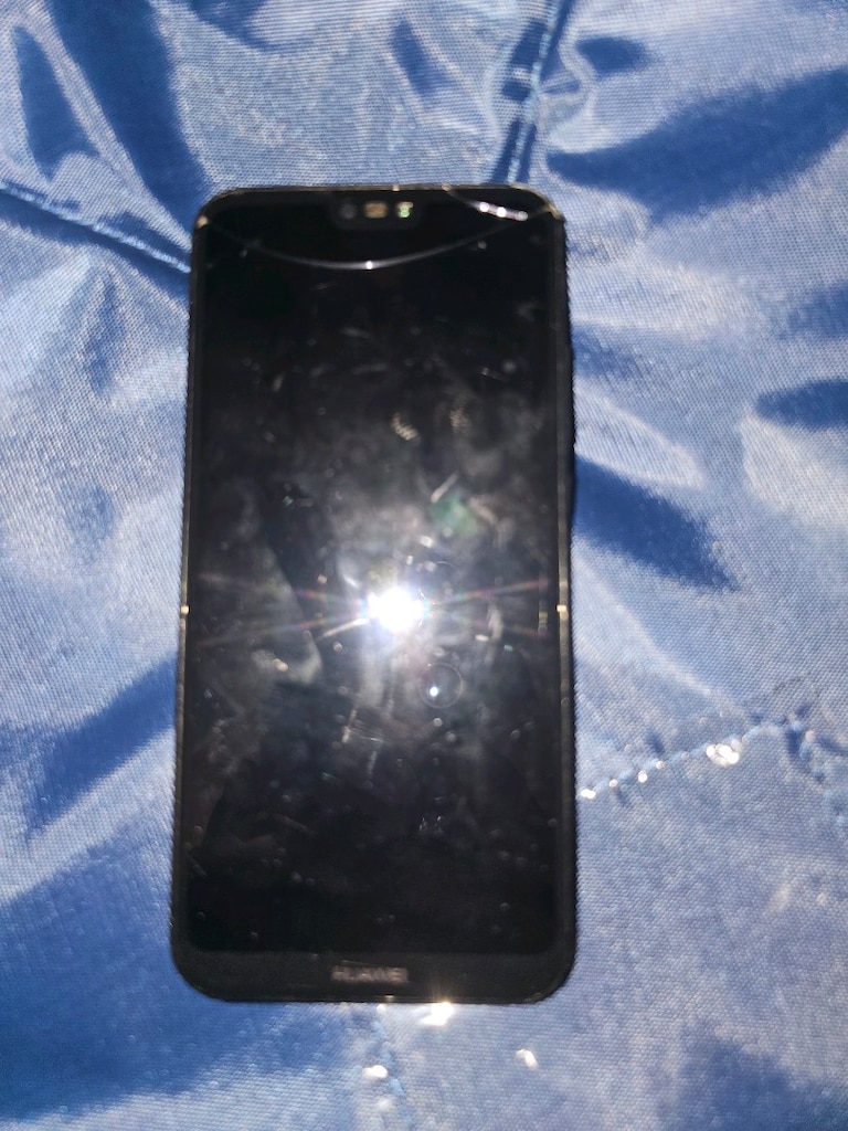 Huawei p Smart 2019 64 GB ekran kırık Türkiye cihazı - 11