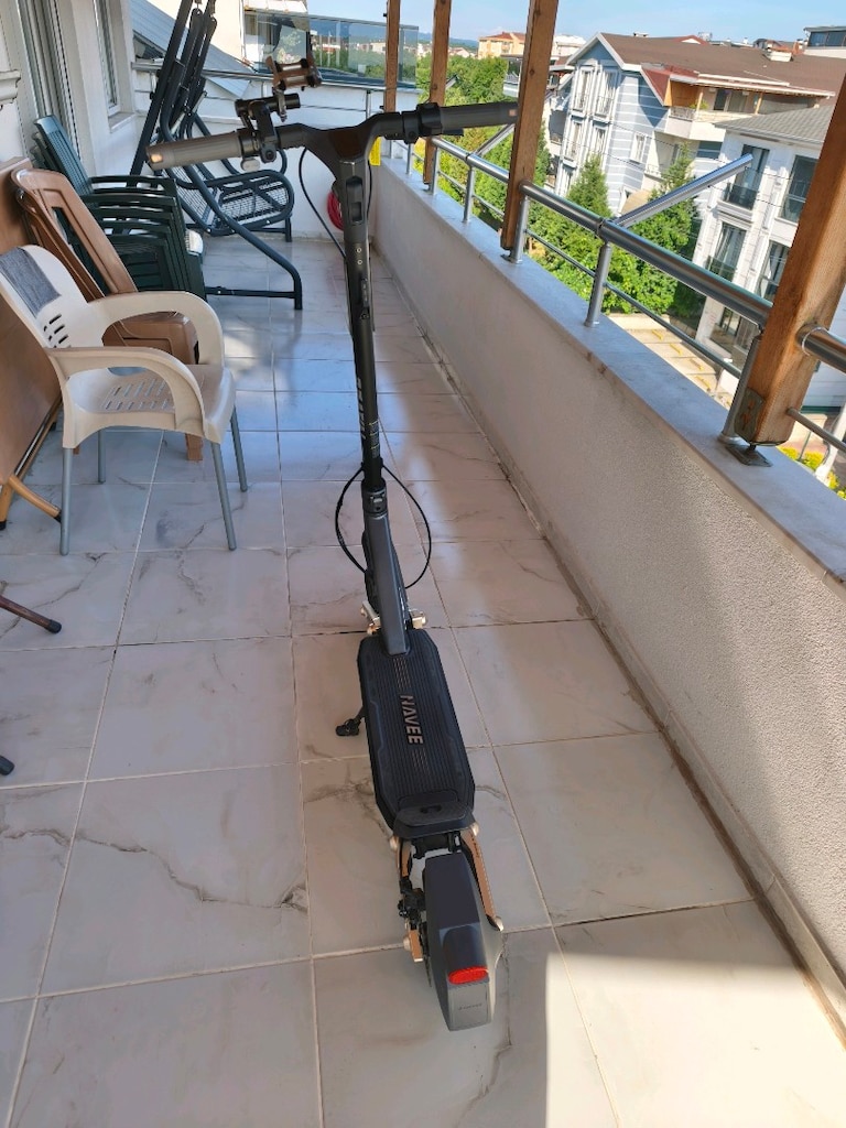 Navee ST3 Pro Elektrikli Scooter - 75 Km Menzil -1350W Güç - Turbo mod - 4