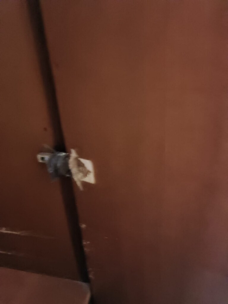 6 KAPILI AĞAÇ AYNALI DOLAP GARDROP - 8