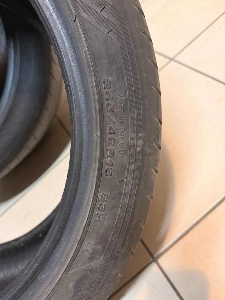 245/45/18 Dört Mevsim Lastik - 2