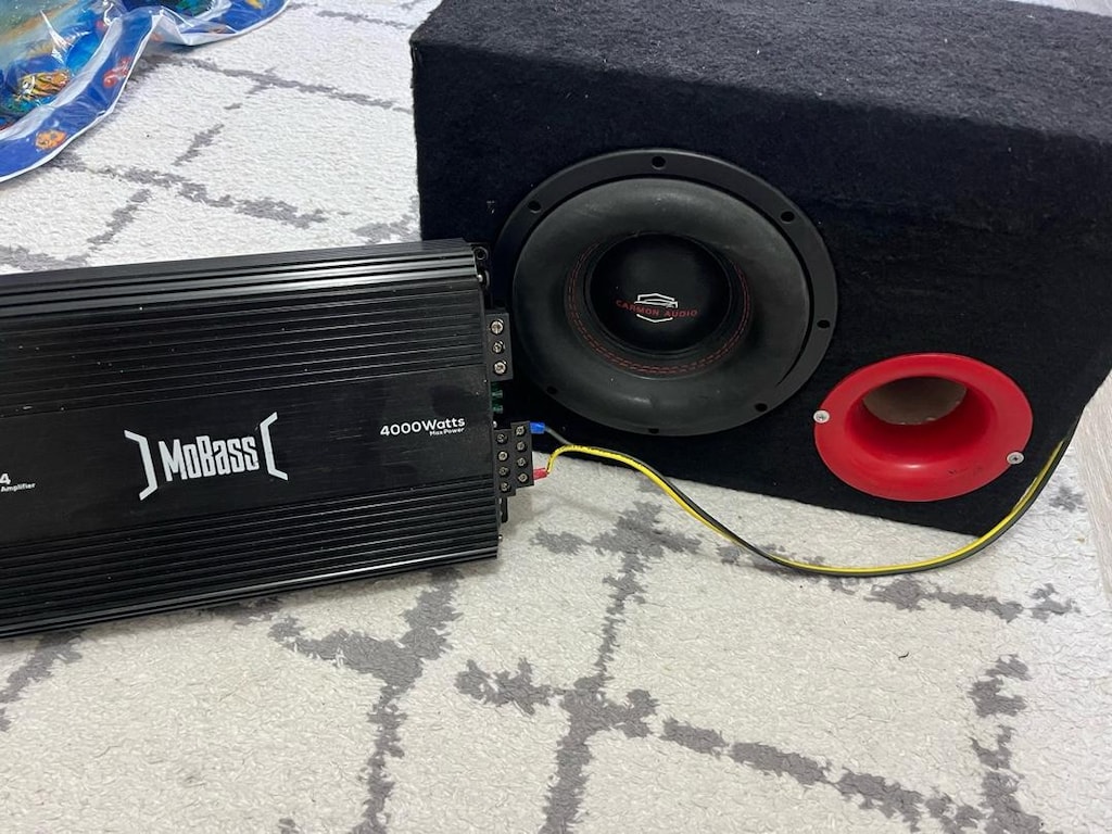 Amfi bass - 5