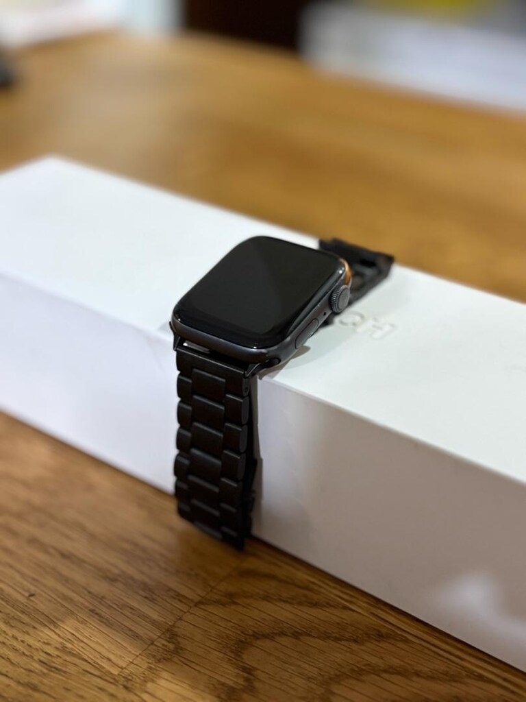 APPLE WATCH SERİES 5 KUTULU FATURALI - 4
