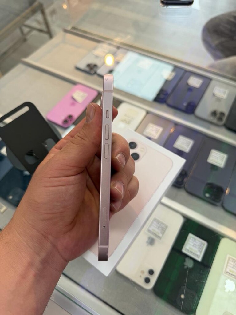 İPHONE 13 128 GB HAFIZA 1 AY GARANTİLİ PİL DURUMU 78 1 2 NAZARLIK VAR - 2
