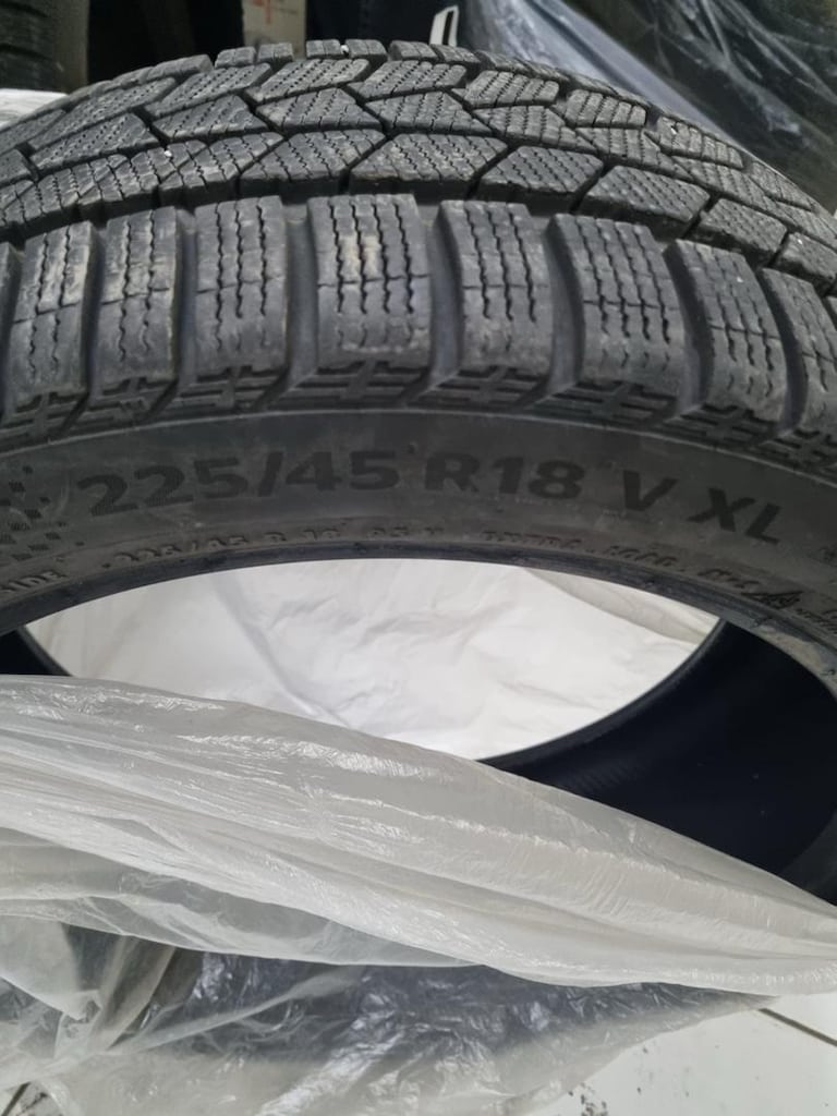 2 adet 225 45 18 2 adet 245 40 18 sıfıra yakın lastik yeni kasa bmw - 2