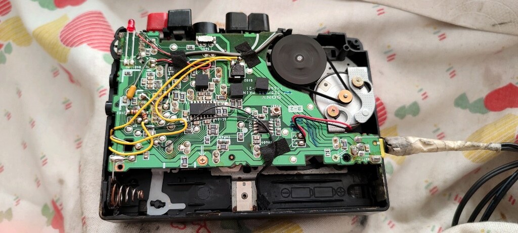 Sony marka radyolu walkman - 9