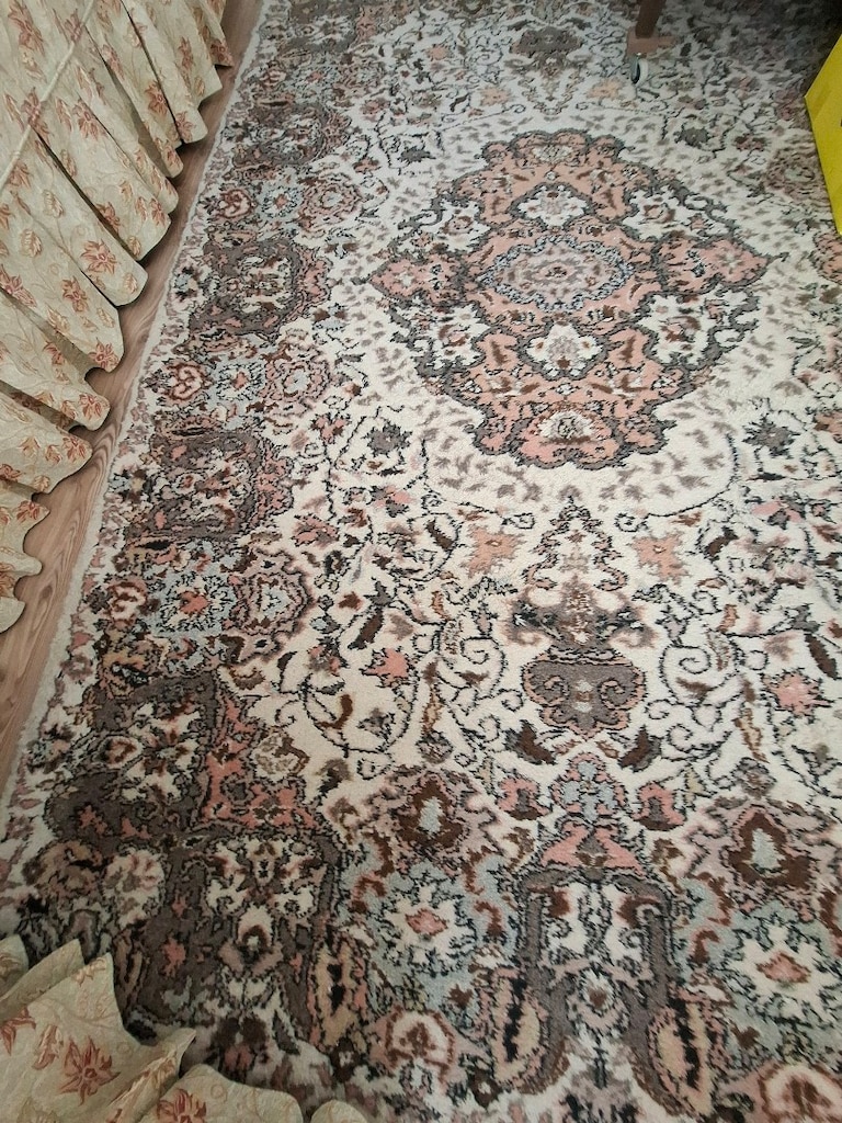 Isparta Halısı Has Yün El Dokuma Yeni Çok Temiz - 4