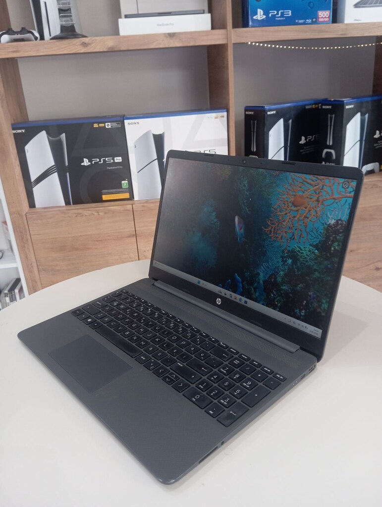 HP: İ3 İŞLEMCİ 11.NESİL 4GB RAM ONBOARD EKRAN KARTI 256GB SSD - 10