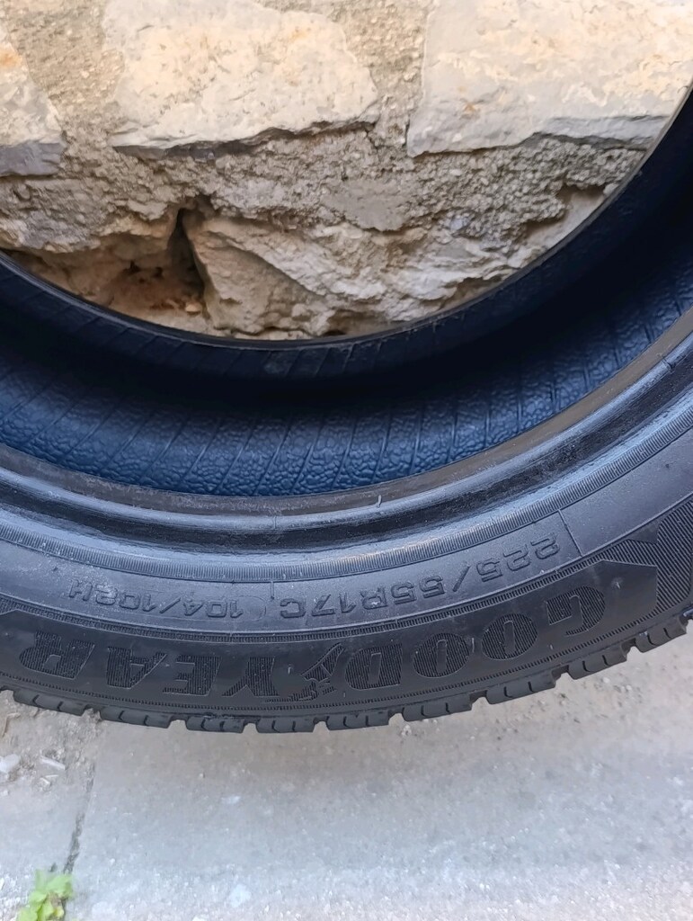225. 55. 17c Goodyear lastik 2ader - 4