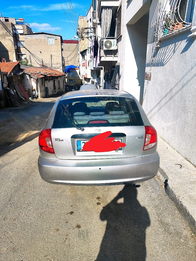 Kia Rio 2005 - 2