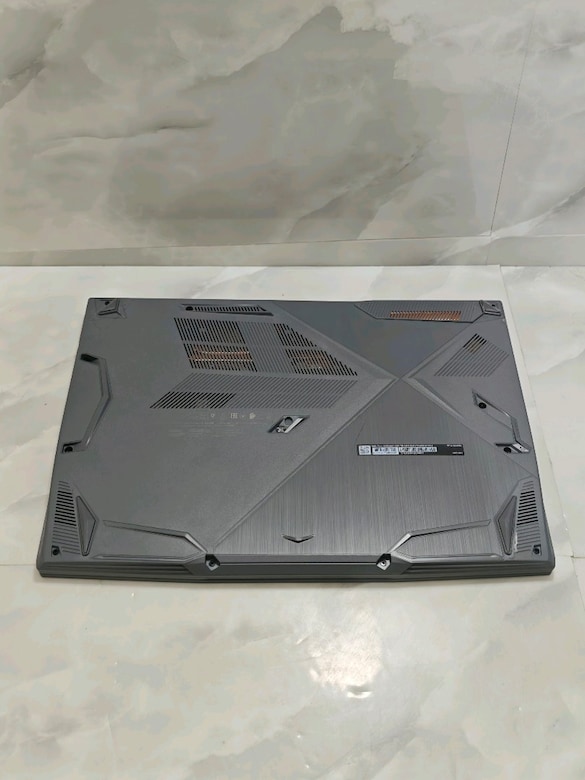 Msi Thin i5 12450H RTX 3050 16GB Ram 512GB SSD - 5