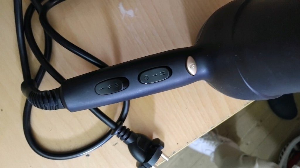 Yeni gibi Saç kurutma makinesi - 2